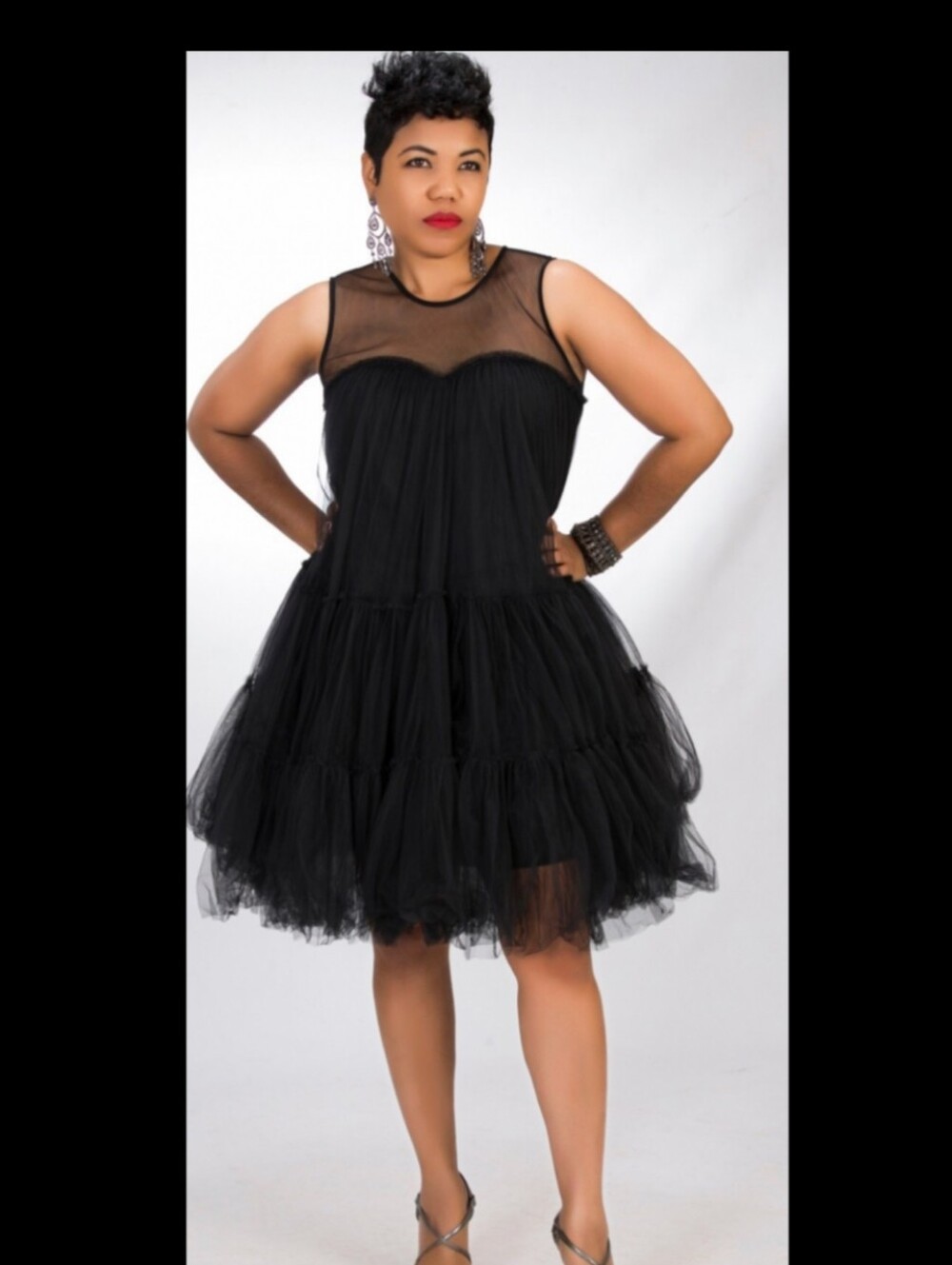 Niyoom Design Black Sheer Tiered Sleeveless Dress Brand Tag Cutout For Comfy Fit